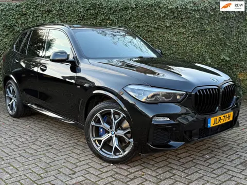 BMW X5 XDrive45e High Executive M-Sport | Achteras bestuuring | Pano | Trekhaak | ACC
