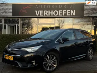 Toyota Avensis Touring Sports 1.8 VVT-i Executive - AUTOMAAT - PANORAMADAK - PARKEERCAMERA - STOELVE