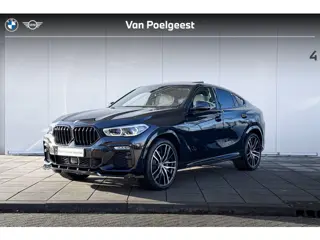 BMW X6 M50i High Executive M-Sport 22 Inch / Adaptief M-Onderstel / Soft Close / Glazen Schuifdak / 
