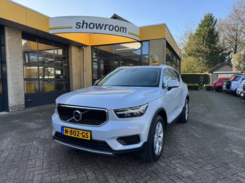 Volvo XC40 1.5 T2 Momentum Business Automaat Navi Camera Carplay