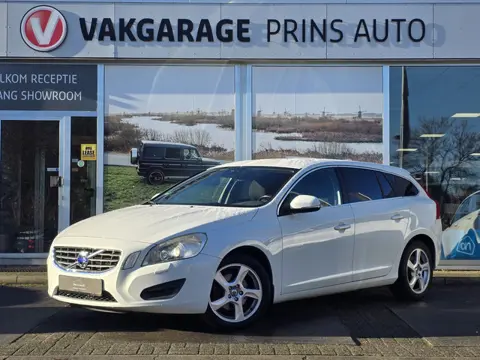 Volvo V60 1.6 T4 Momentum |NAVI|STOELVW|CRUISE|CLIMATE| 4353