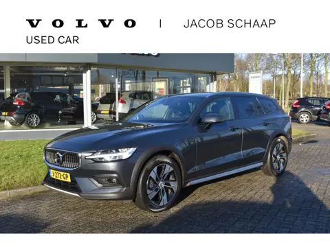 Volvo V60 Cross Country T5 AWD 250PK Automaat Pro | ACC | BLIS | H&K | Leder | Stuurverwarming | Led