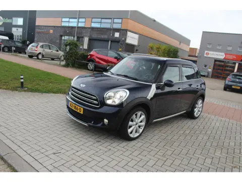 MINI Countryman 1.6 Cooper Pepper Clima-Cruise-Navi-Leder-Xenon
