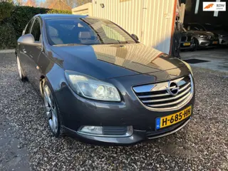 Opel Insignia 2.8 T Cosmo 4x4 AUT STOELVENTILATIE.NAVI.TRKHAAK!