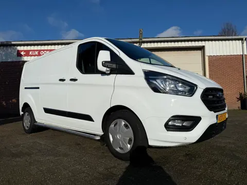 Ford Transit Custom 340 2.0 TDCI L2H1 servicewagen inrichting 230v victron 3000 omvormer Trend