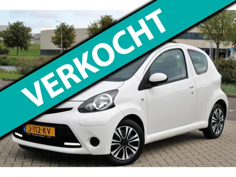 Toyota Aygo 1.0 VVT-i Comfort l AIRCO l LED l APK 08-2024