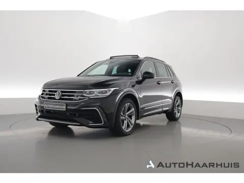 Volkswagen Tiguan 1.4 TSI eHybrid R-Line Business+ | Pano | Dig. Cockpit | Camera+PDC | Stoel- Stuur