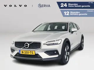 Volvo V60 Cross Country B5 AWD Pro | Parkeercamera | Stoel- en Stuurverwarming | Trekhaak