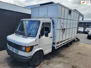 Mercedes-Benz 307 d Vee transport