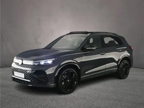 Volkswagen Tiguan R-Line Edition 1.5 TSI eHybrid 272pk DSG Automaat Trekhaak, Panoramadak, Harman Ka