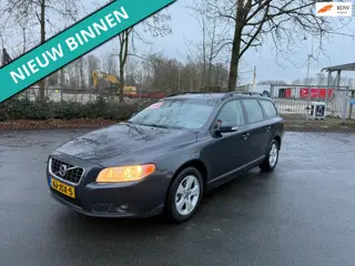 Volvo V70 2.4D Limited Edition NETTE AUTO RIJDT EN SCHAKELT GOED