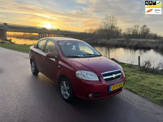 Chevrolet Aveo 1.4-16V Class|Automaat|luxe|