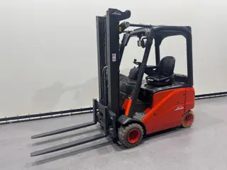 Linde 386 E 20 PH-01 (bj 2009)