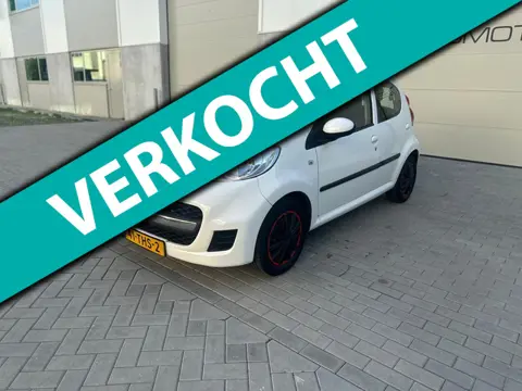 Peugeot 107 1.0-12V XS. 14-02-2026 APK. FACELIFT AIRCO ELEKTRISCHE RAMEN