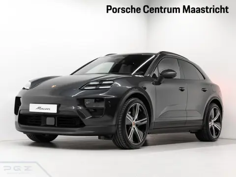 Porsche Macan 4