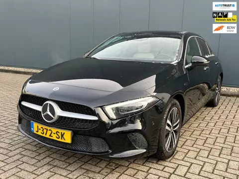 Mercedes-Benz A-klasse 250 e Business Solution Luxury Limited