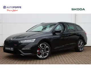 Skoda Octavia Combi RS 1.4 TSI iV 245pk DSG6 | SOH 93,1% | RS Stoelen | Keyless | Stoelverwarming | 