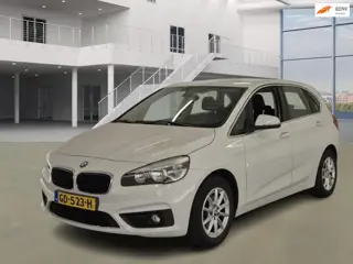 BMW 2-serie Active Tourer 218i Essential / NL prijs 6799 / Auto rijdt prima