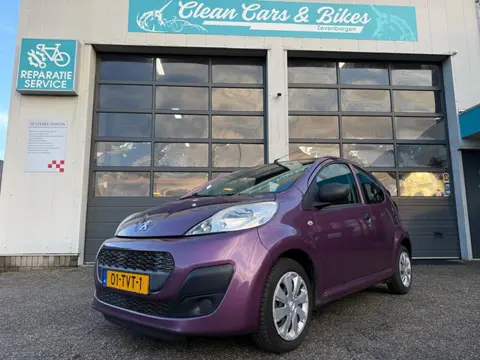 Peugeot 107 1.0 Access Accent (bj 2012)