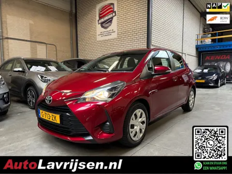 Toyota Yaris 1.5 VVT-i ACTIVE BENZINE AUTOMAAT 4 CYLINDER MOTOR NAVIGATIE / CAMERA CRUISE NL AUTO NA