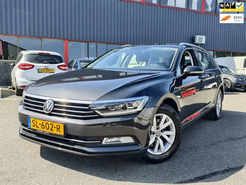 Volkswagen Passat Variant 1.6 TDI Comfortline Business // AIRCO / CRUISE / AUTOMAAT / NAP