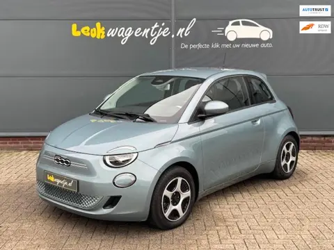 Fiat 500 e Passion 42 kWh *carplay *p-sensor *11.000 km *BTW