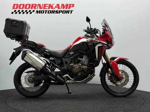 Honda CRF 1000 L AFRICA TWIN DCT (bj 2017, automaat)