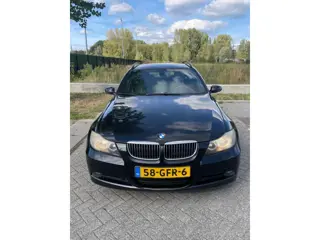 BMW 3-serie Touring 320i Executive Goeie Auto Voor Een Zachte Prijsje
