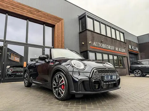 Mini Mini Cabrio 2.0 John Cooper Works JCW Pack F1 aut 231pk Blackline/Camera/Hk/Head up/Bomvol