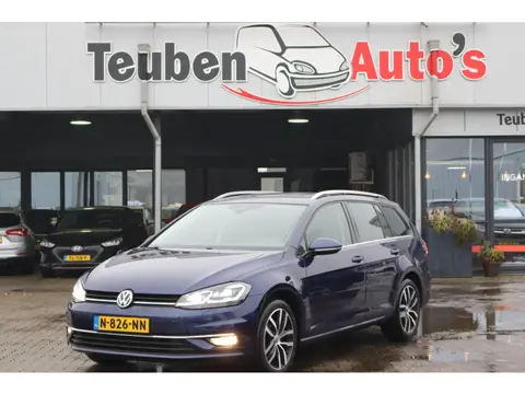 Volkswagen Golf Variant 1.5 TSI Highline Business R Apple Carplay, Automaat, Camera, Climate control