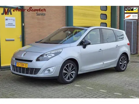 Renault Grand Scénic 1.4 TCe Bose 7persoons Airco! Cruise Control! Trekhaak! NAP!