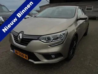 Renault Mégane 1.2 TCe Zen **87.000 org.km.NAP**DEALER ONDERHOUDEN**LED**PDC**