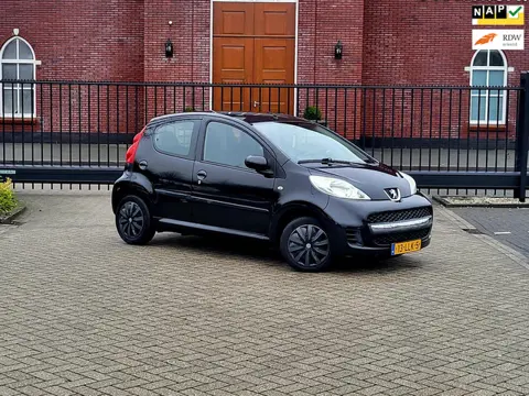 Peugeot 107 1.0-12V XS / Airco / 5 Deurs / Nieuwe Apk / Multimedia / Bluetooth