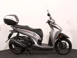 Honda SH 350 (bj 2024)