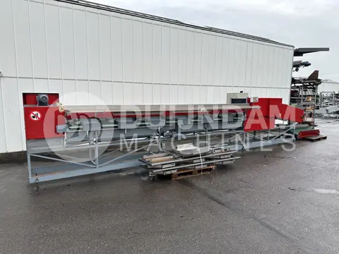 Aweta G2-6+1 paprikasorteermachine op gewicht