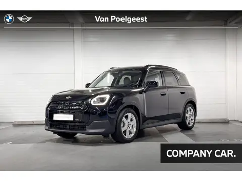MINI Countryman E | Classic Uitvoering | Pakket M Plus | Trekhaak | 18" Asteroid Spoke