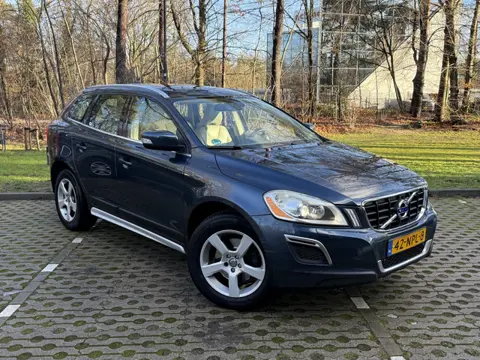 Volvo XC60 3.0 T6 AWD Summum Volle uitvoering | Complete onderhoudshistorie