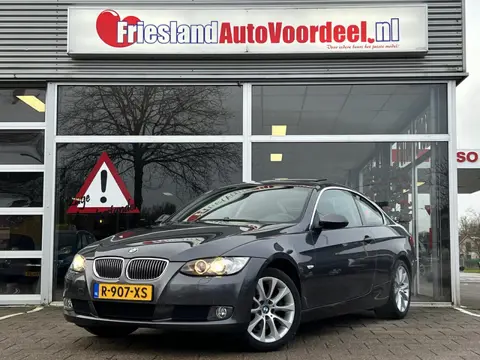 BMW 3-serie Coupé 325xi Automaat / Open Dak / PDC / Xenon / 2007/ Zeer netjes/APK 01-2027/