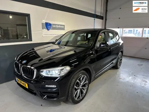 BMW X3 XDrive20i High Executive Navi|Leder
