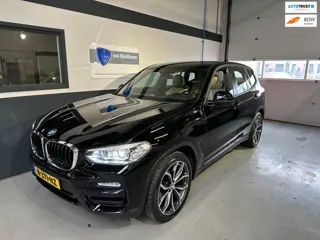 BMW X3 XDrive20i High Executive Navi|Leder