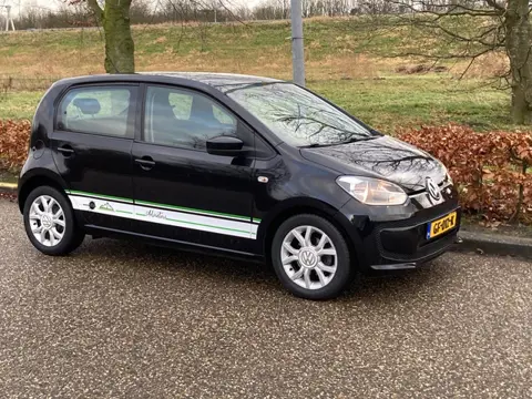 Volkswagen Up! 1.0 move up! Bleu m. Navigatie Rijklaar incl nw apk!!