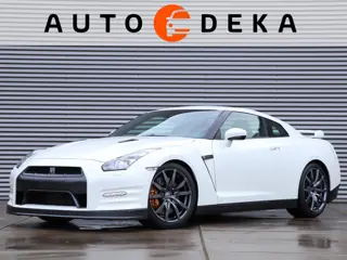 Nissan GT-R 3.8 V6 Black Edition MY12