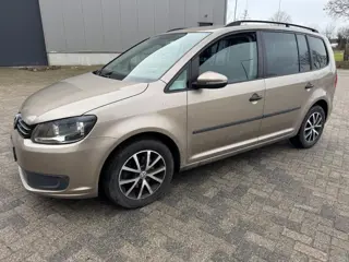 Volkswagen Touran 1.6 TDI Highline BlueMotion 7p.