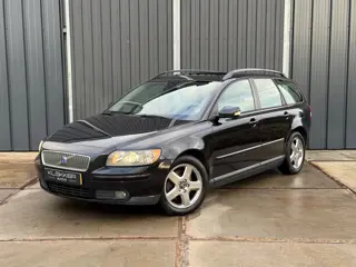 Volvo V50 2.4i Summum AUT.|Schuifdak|Leder|Navi|APK 01-2027