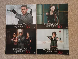 RESIDENT EVIL : AFTERLIFE 3 D lobbycard set.