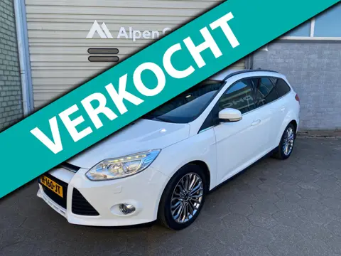 Ford Focus Wagon 1.0 EcoBoost Titanium Airco / Stoelverw / Trekhaak / APK 02-2026
