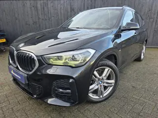 BMW X1 xDrive25e High Executive Edition (bj 2021)