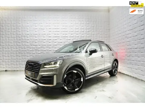 Audi Q2 1.4 TFSI CoD 2x S LINE PANO VIRTUAL NARDO GREY NAP