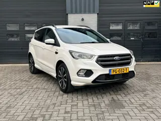 Ford Kuga 1.5 EcoBoost ST Line, NL Auto, Trekhaak, Aur Camera.