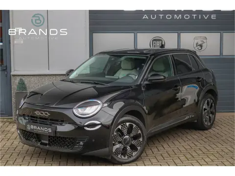 Fiat 600 1.2 Hybrid La Prima AUT Leder Elk achterklep Vol opties Garantie